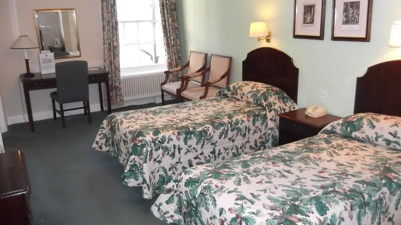 The Green Dragon Hotel هيريفورد الغرفة الصورة