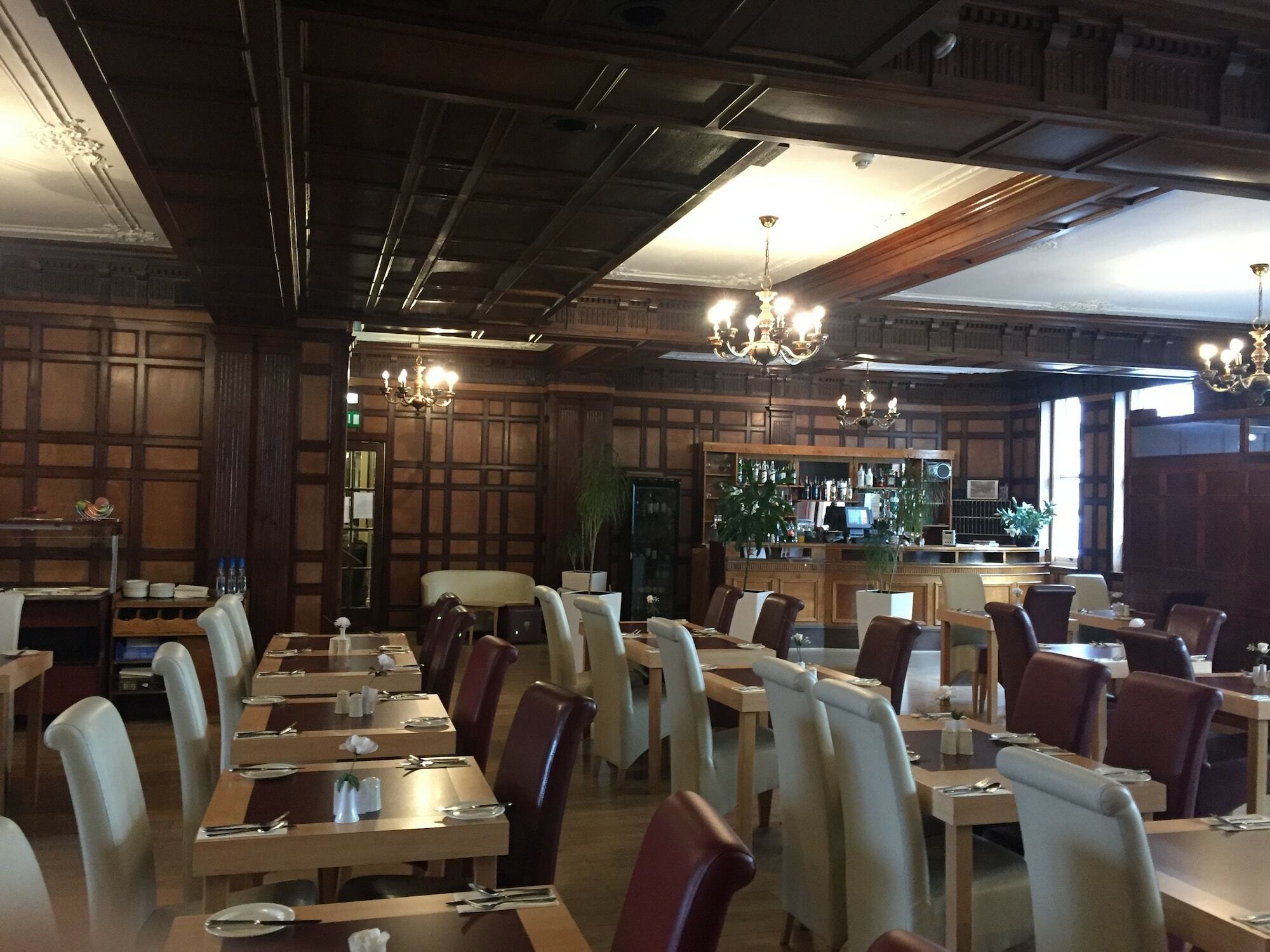 The Green Dragon Hotel هيريفورد المظهر الخارجي الصورة